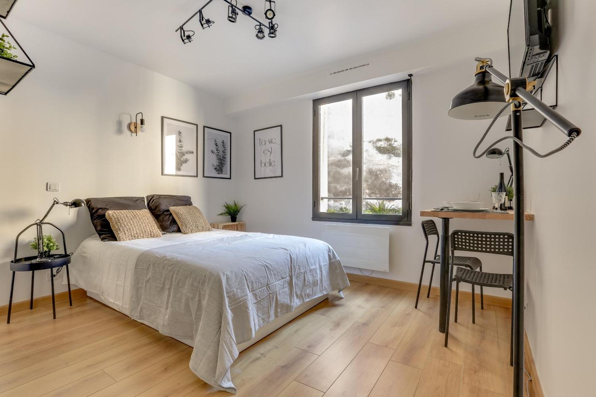 Suites Independantes Toutes Equipees Leopold Ou Carnot Nancy Room photo